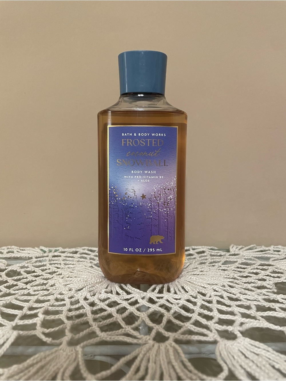 Bath & Body Works Frosted Coconut Snowfall Body Wash - Blue
